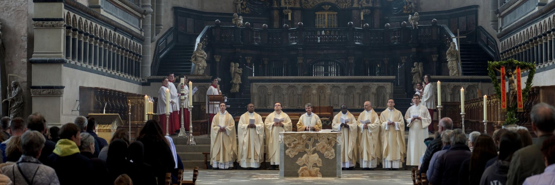 Die hl. Messe im Trierer Dom war der Auftakt der Wallfahrt im hl. Jahr
