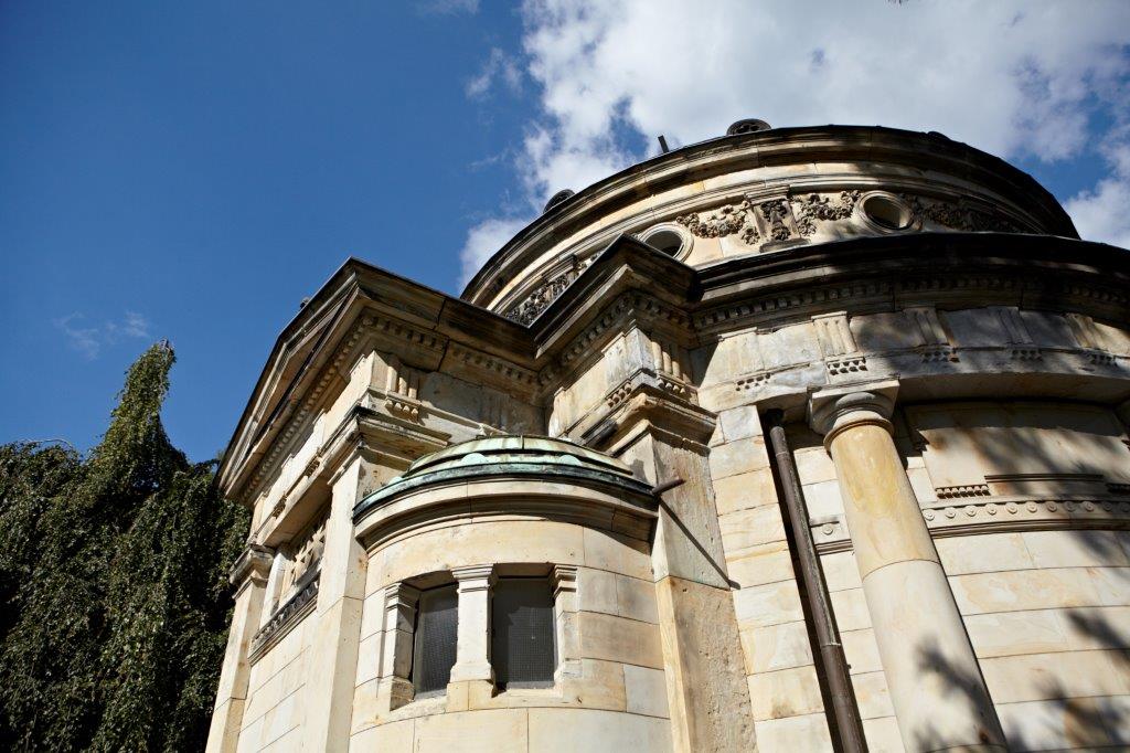 mausoleum_004