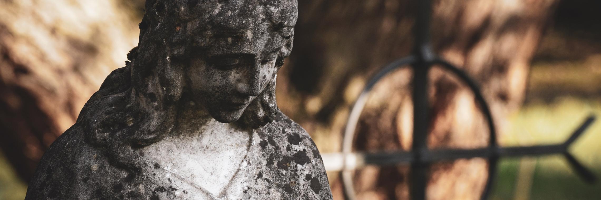 grave-3775465_by_suju_cc0-gemeinfrei_pixabay_pfarrbriefservice