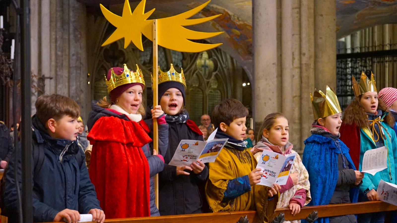 Foto: 28.12.2018
Aussendung der Sternsinger im Kölner Dom